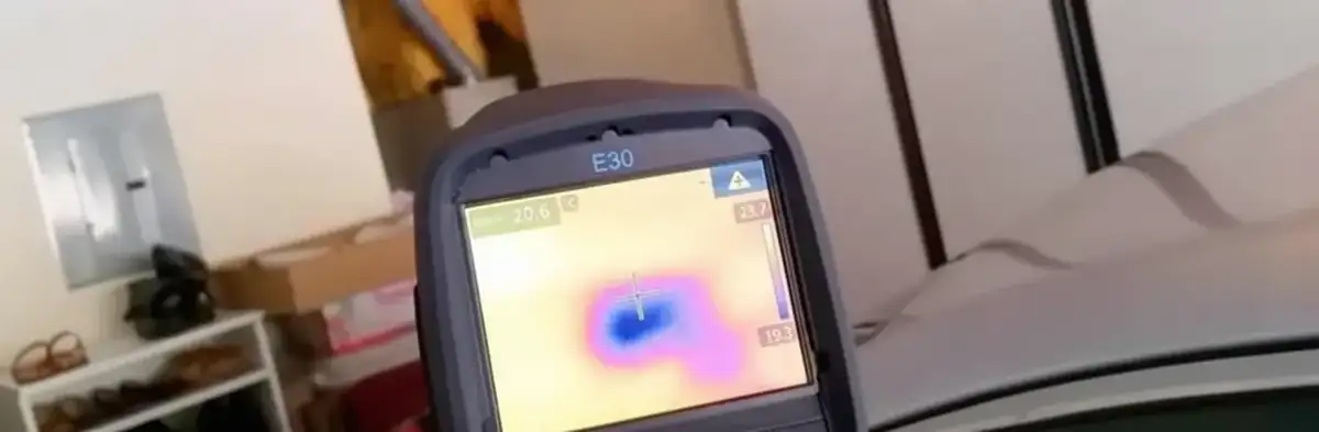mold inspection using thermal imaging technology to detect moisture and hidden mold in a home in Orange, CA